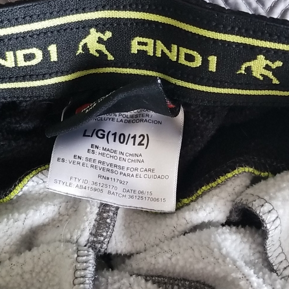 Boys pants - Picture 3 of 3